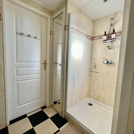 Апартаменты Exceptionnel Aux Portes De La Mediterrannee Йер