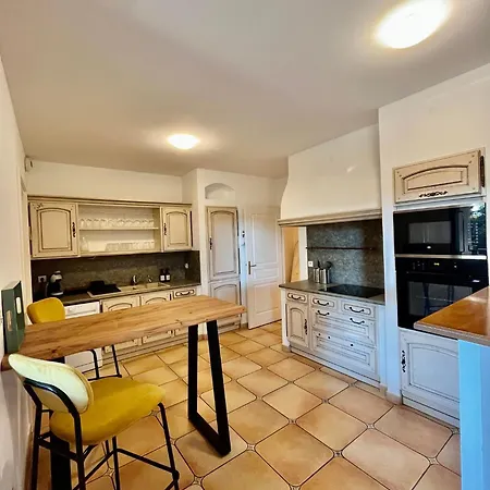 Apartment Exceptionnel Aux Portes De La Mediterrannee *